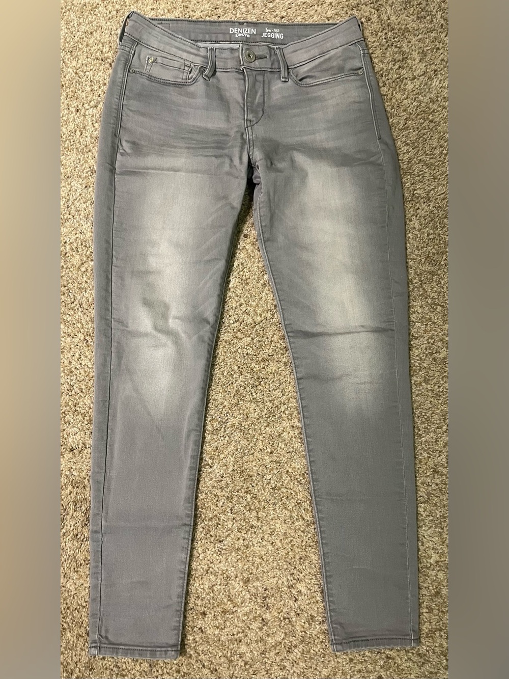 Denizen from Levi's Low Rise Gray Jeggings Skinny Jeans Size 9